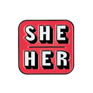 She/her, she/her - zájmena - připínací odznak, kovový